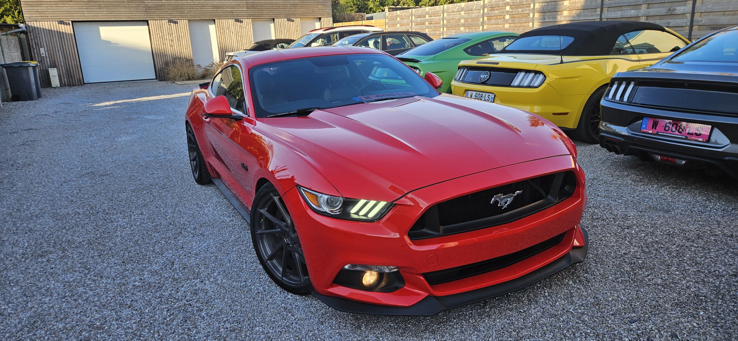 Ford Mustang GT BM V8 5.0 Fastback Coupé 421 CH, 1ERE MAIN, Garantie