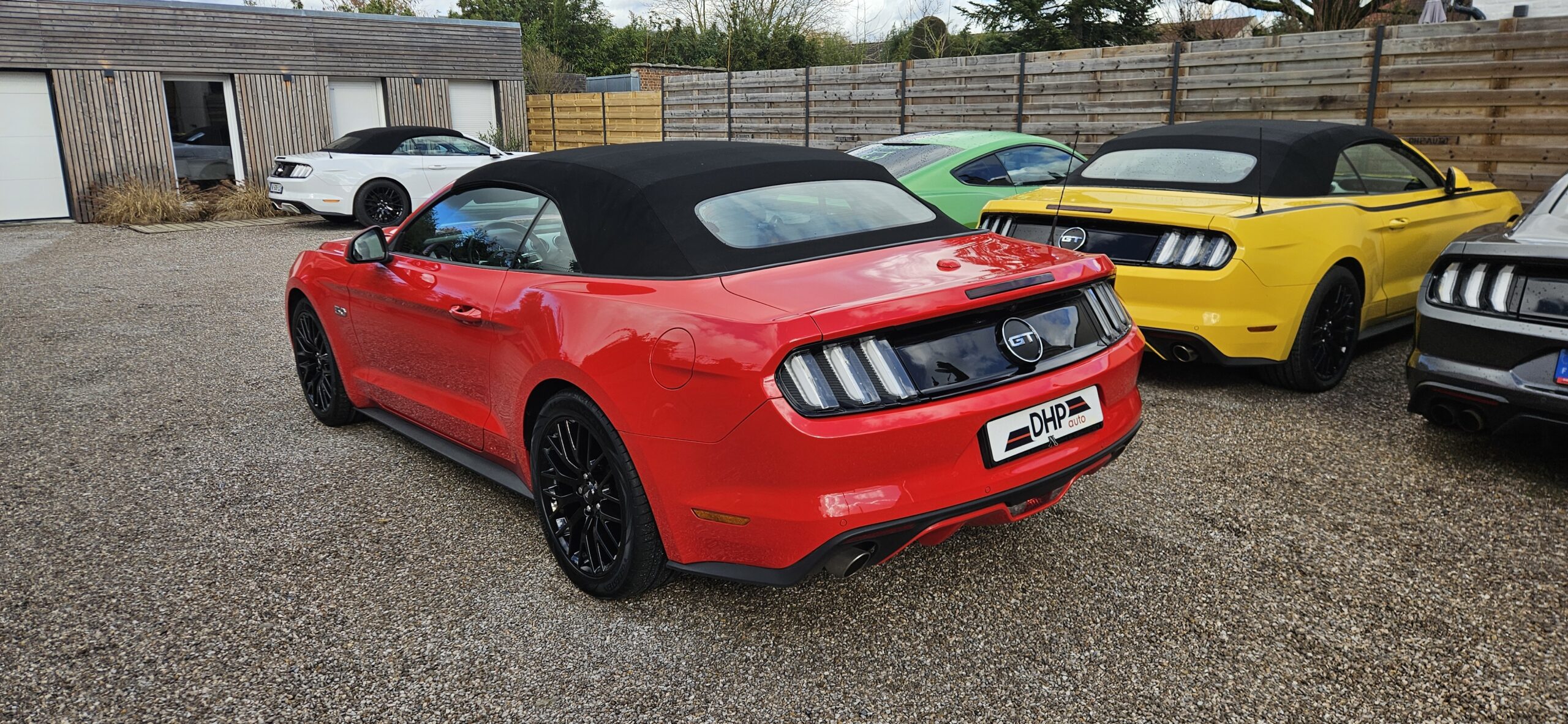 Ford Mustang GT BA V8 5.0 Cabriolet 421 CH, 1ERE MAIN, Garantie, malus incl – Image 5