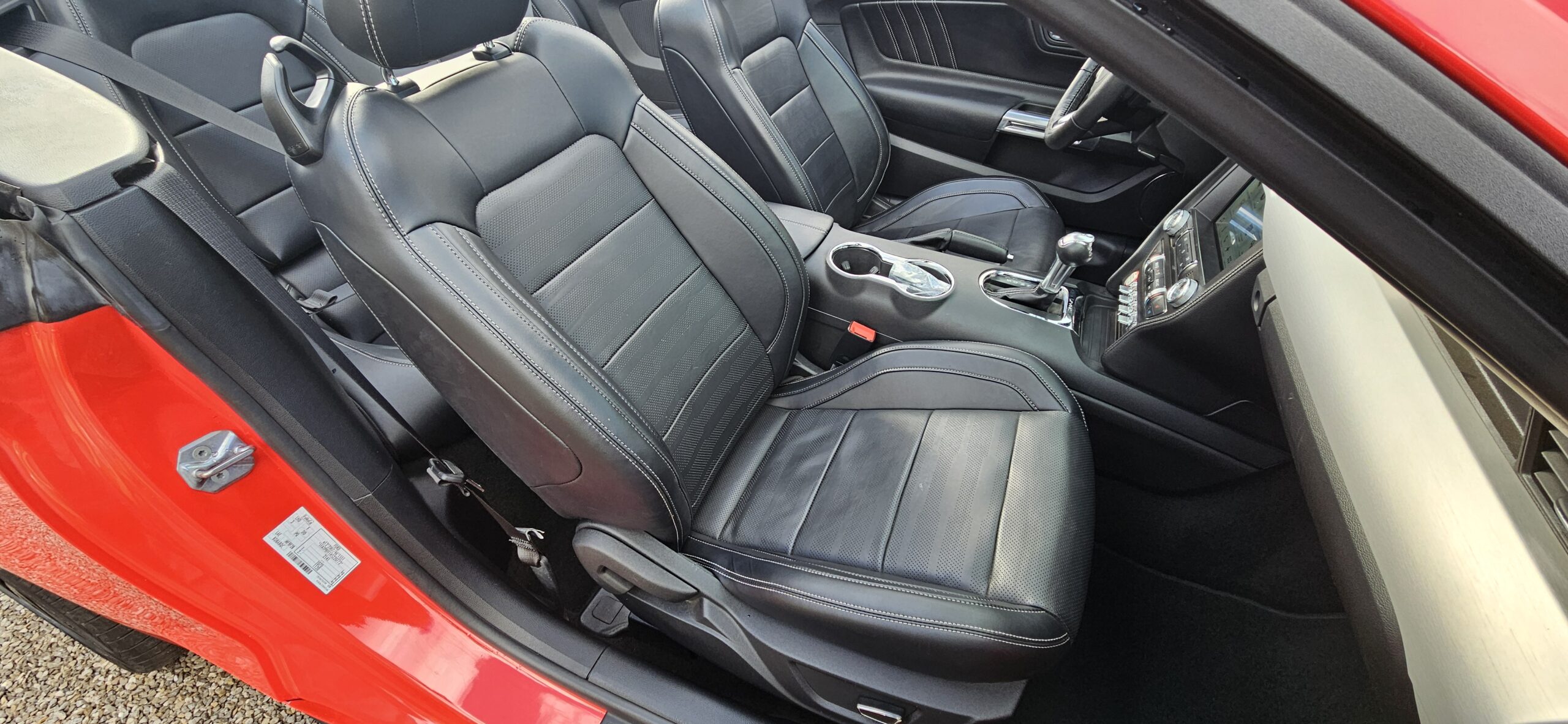 Ford Mustang GT BA V8 5.0 Cabriolet 421 CH, 1ERE MAIN, Garantie, malus incl – Image 6