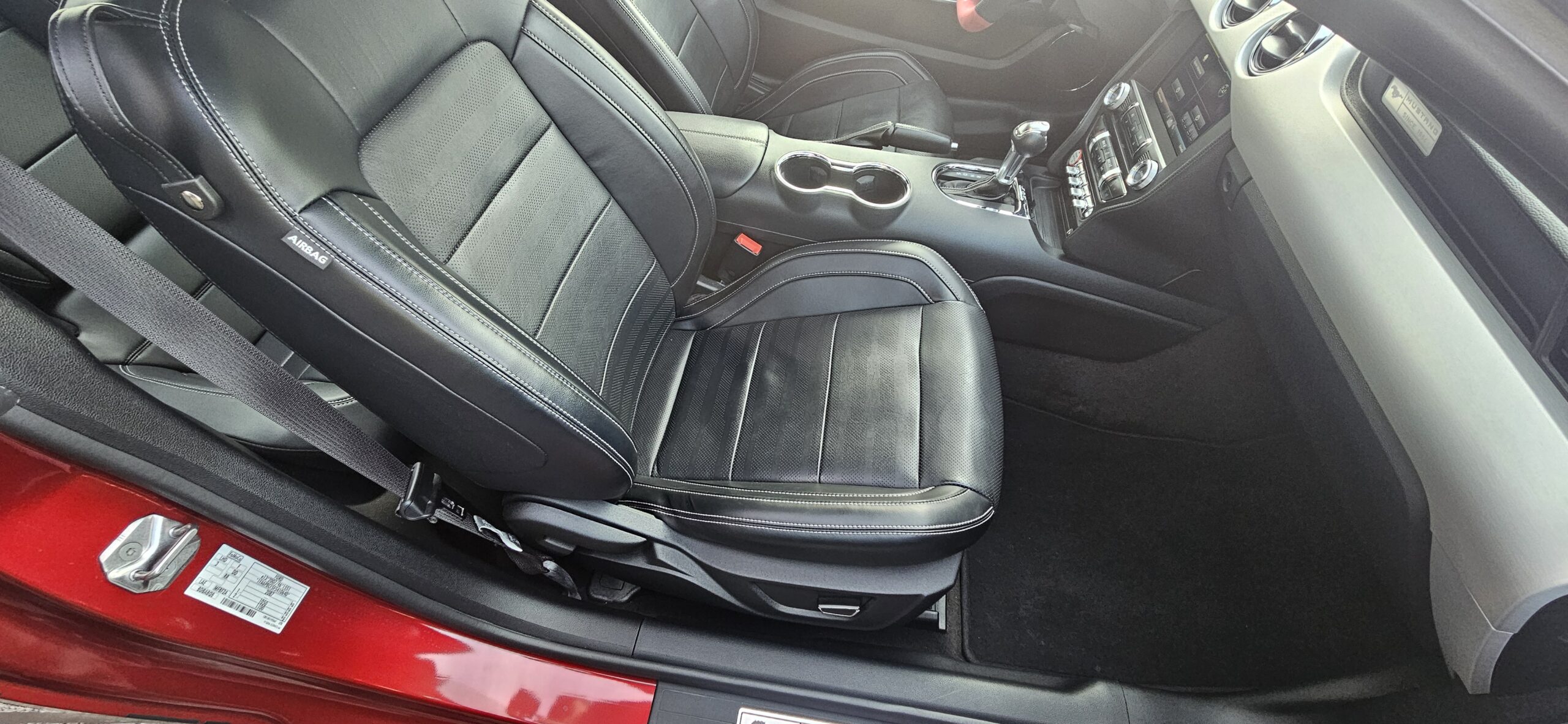 Ford Mustang GT BA V8 5.0 Fastback Coupé 421 CH, 1ERE MAIN, Garantie – Image 4